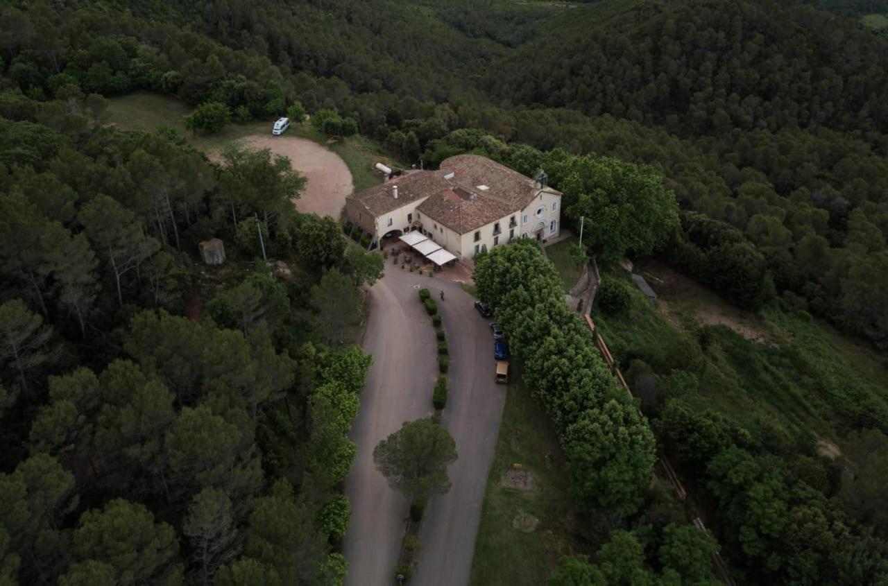 Hotel Santuari de la Mare de Déu de la Salut de Terrades Extérieur photo