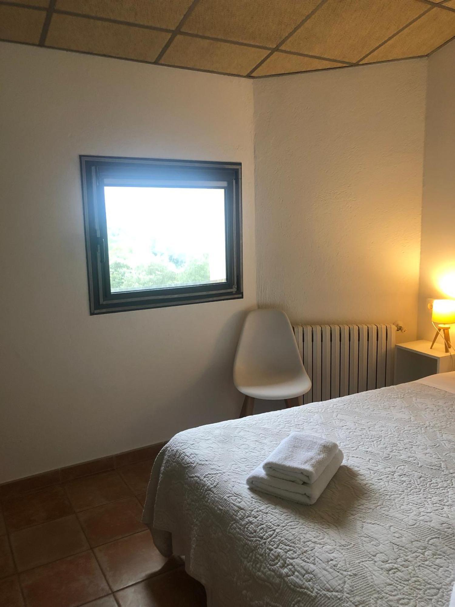 Hotel Santuari de la Mare de Déu de la Salut de Terrades Extérieur photo